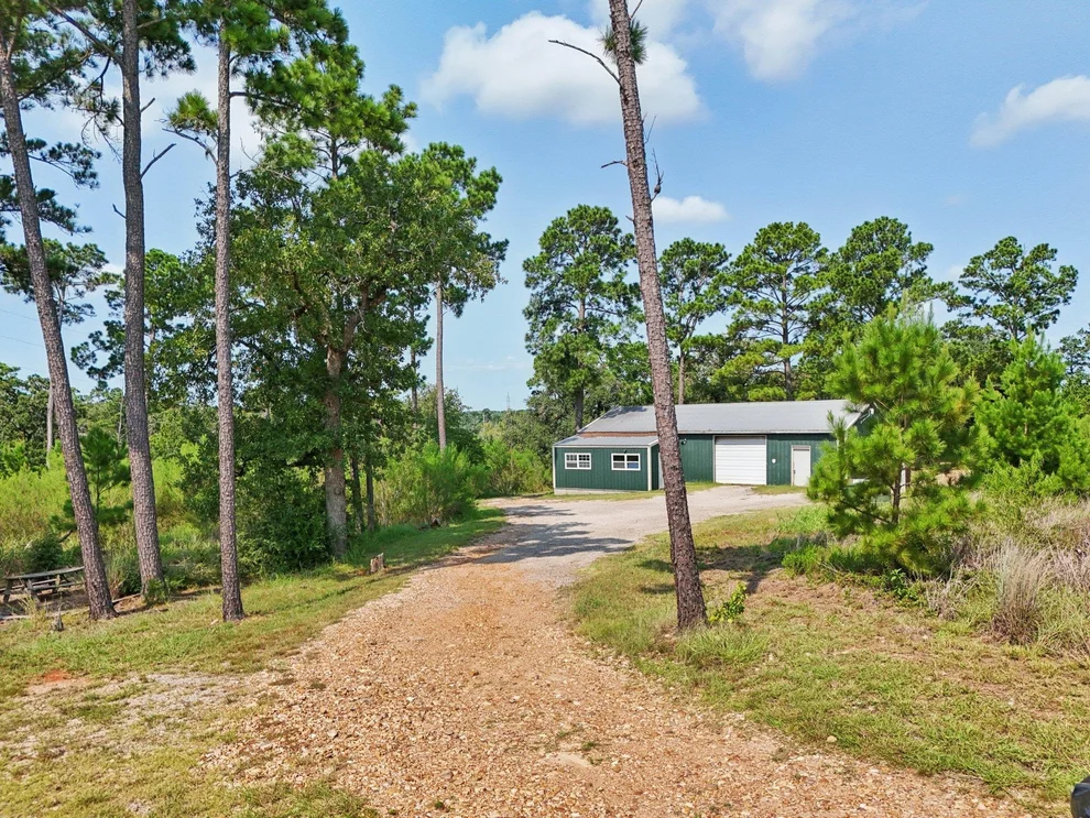 Unit for sale at 210 and 214 Old Antioch RD, Smithville, TX 78957