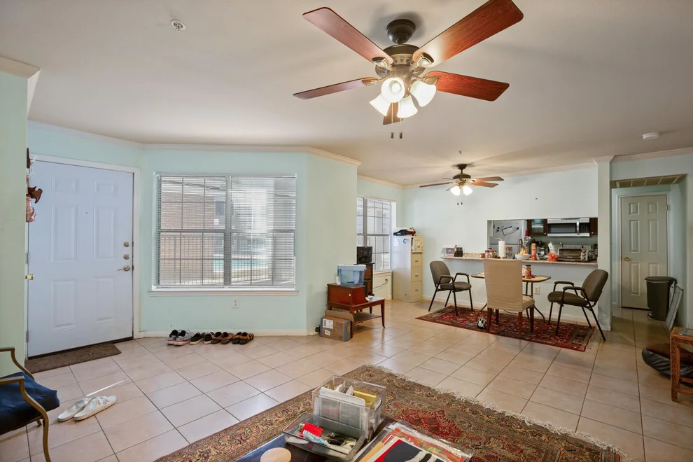 Unit for sale at 501 W 26th ST, Austin, TX 78705