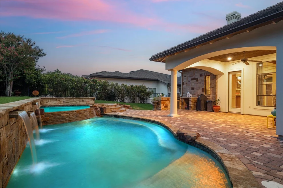 Unit for sale at 117 Black Wolf RUN, Austin, TX 78738