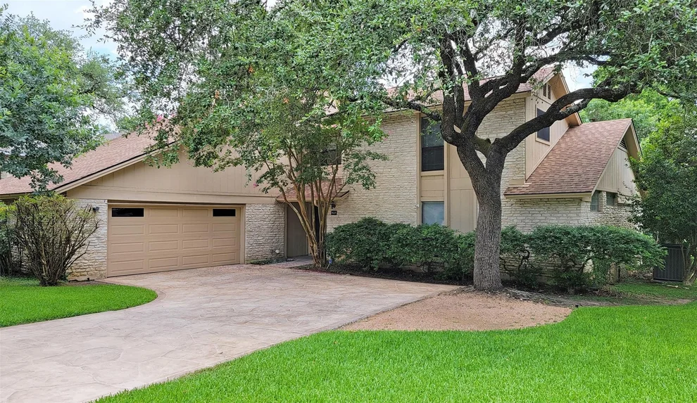 Unit for sale at 7627 Rockpoint DR, Austin, TX 78731