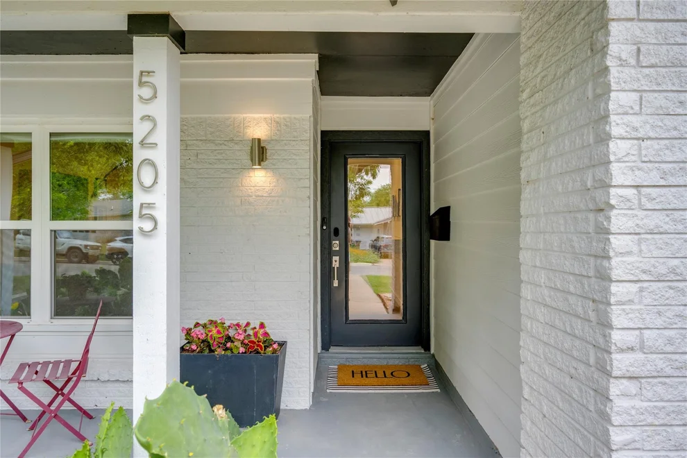 Unit for sale at 5205 Gladstone DR, Austin, TX 78723