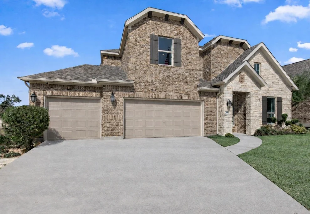 Unit for sale at 292 Milam Creek DR, Kyle, TX 78640