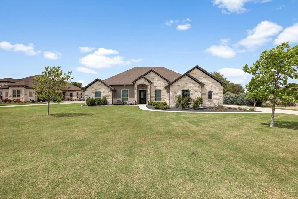 Unit for sale at 329 Independence DR, Georgetown, TX 78633