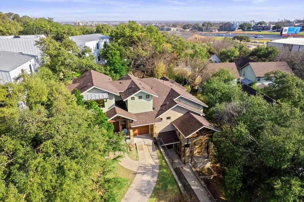 Unit for sale at 1212 Woodland Ave, Austin, TX 78704