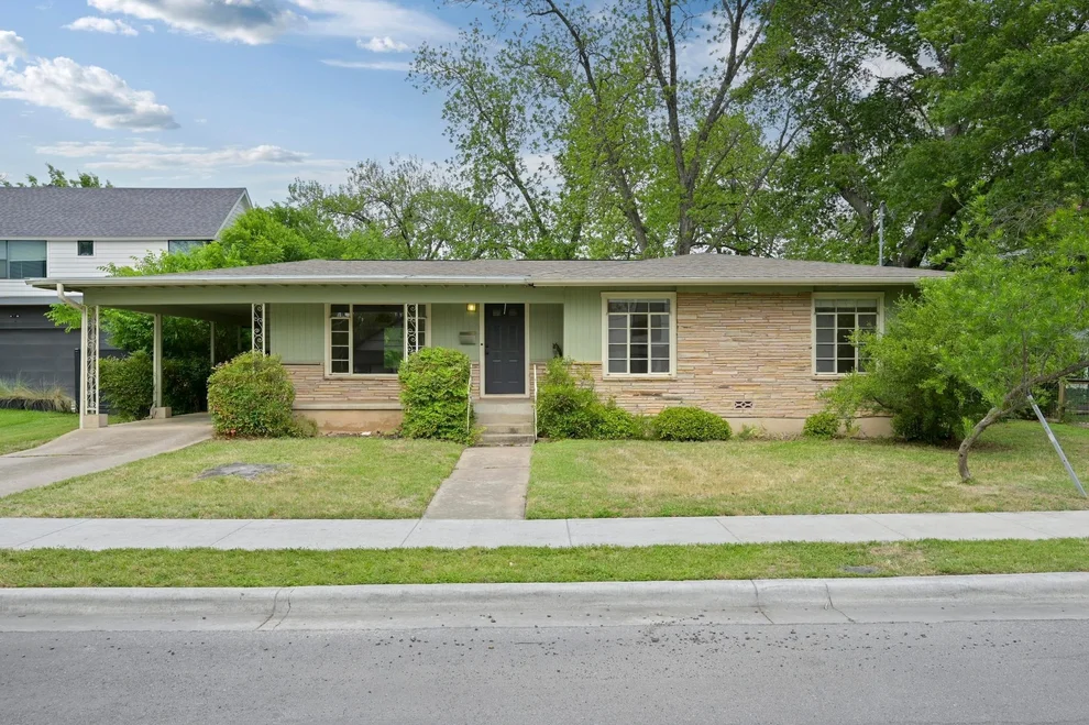 Unit for sale at 1002 Brentwood ST, Austin, TX 78757