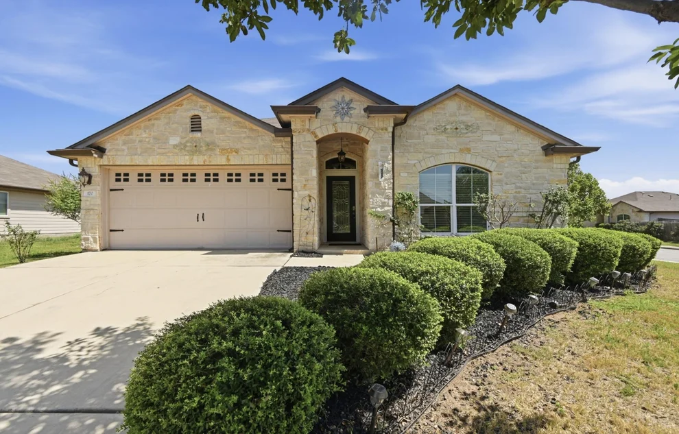 Unit for sale at 170 Wallops, Kyle, TX 78640