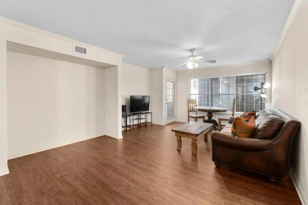 Unit for sale at 501 W 26th ST, Austin, TX 78705