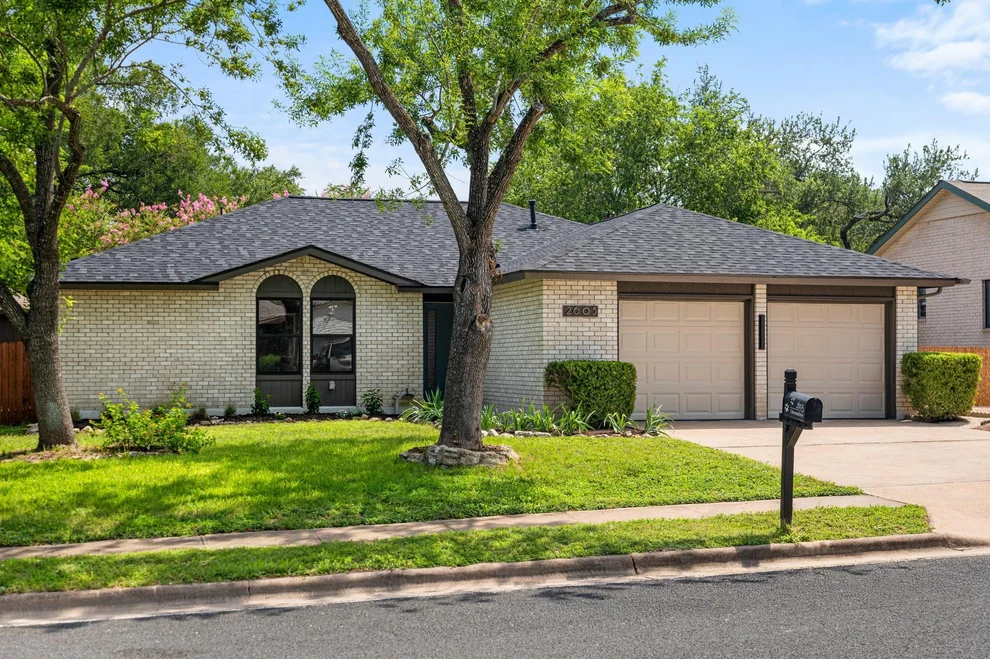 Unit for sale at 2605 Edenwood DR, Austin, TX 78745