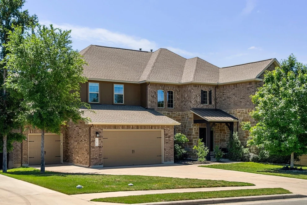 Unit for sale at 397 Arapaho DR, Kyle, TX 78640