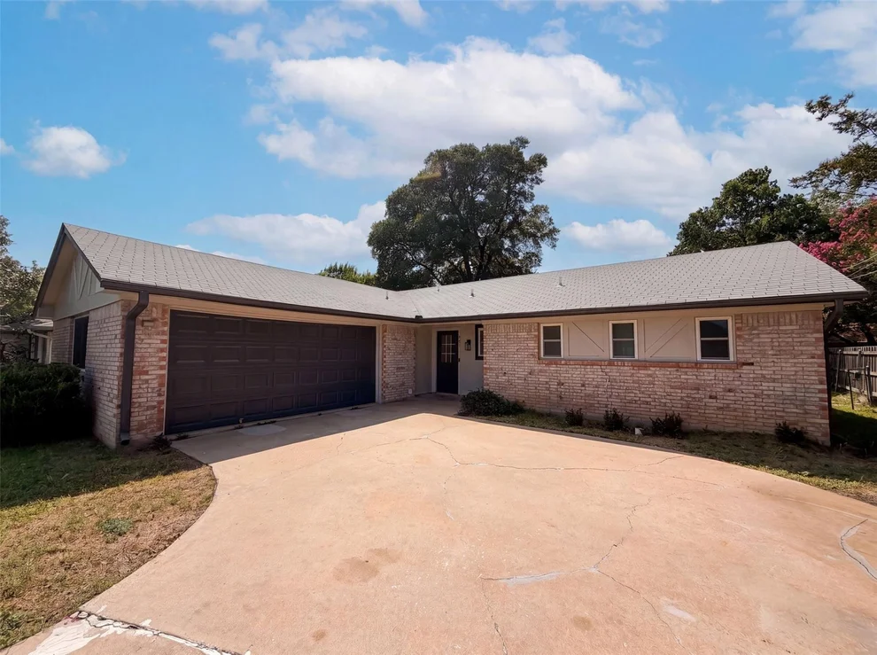 Unit for sale at 501 E Central DR, Georgetown, TX 78628