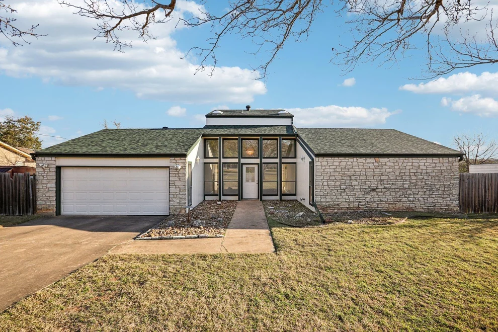Unit for sale at 141 Ridgecrest RD, Georgetown, TX 78628