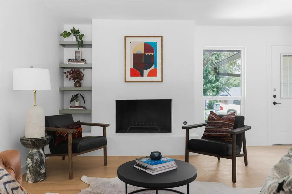 Unit for sale at 1919 Cannonwood LN, Austin, TX 78745