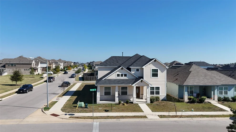 Unit for sale at 200 Oldbridge DR, Hutto, TX 78634