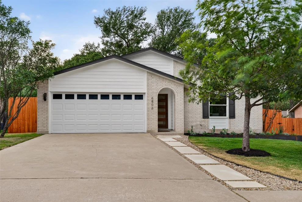 Unit for sale at 6806 Rearden RD, Austin, TX 78745