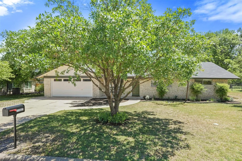 Unit for sale at 11401 Hunters LN, Austin, TX 78753