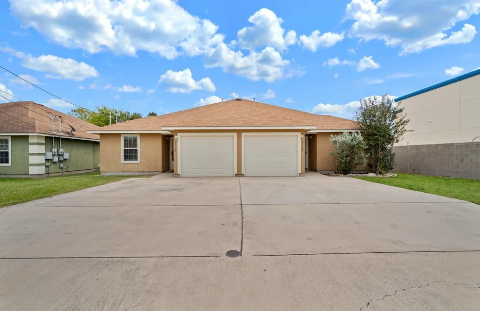 Unit for sale at 236 Rosalie DR, New Braunfels, TX 78130