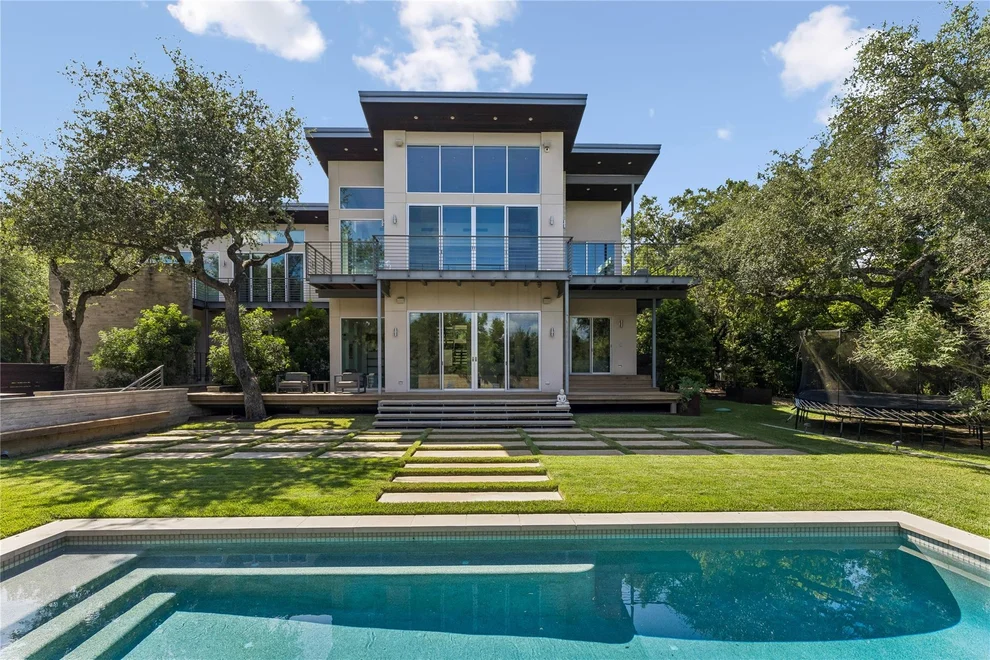 Unit for sale at 16 Sundown PKWY, Austin, TX 78746