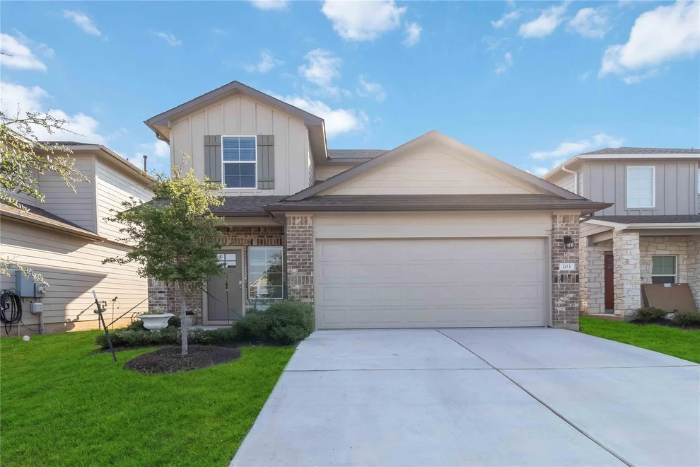 Unit for sale at 103 Mariners LNDG, Bastrop, TX 78602