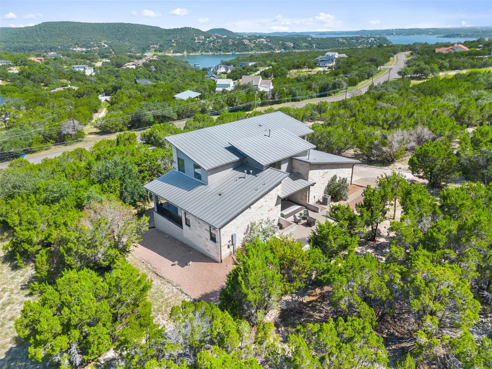 Unit for sale at 17644 W Reed Parks RD, Jonestown, TX 78645