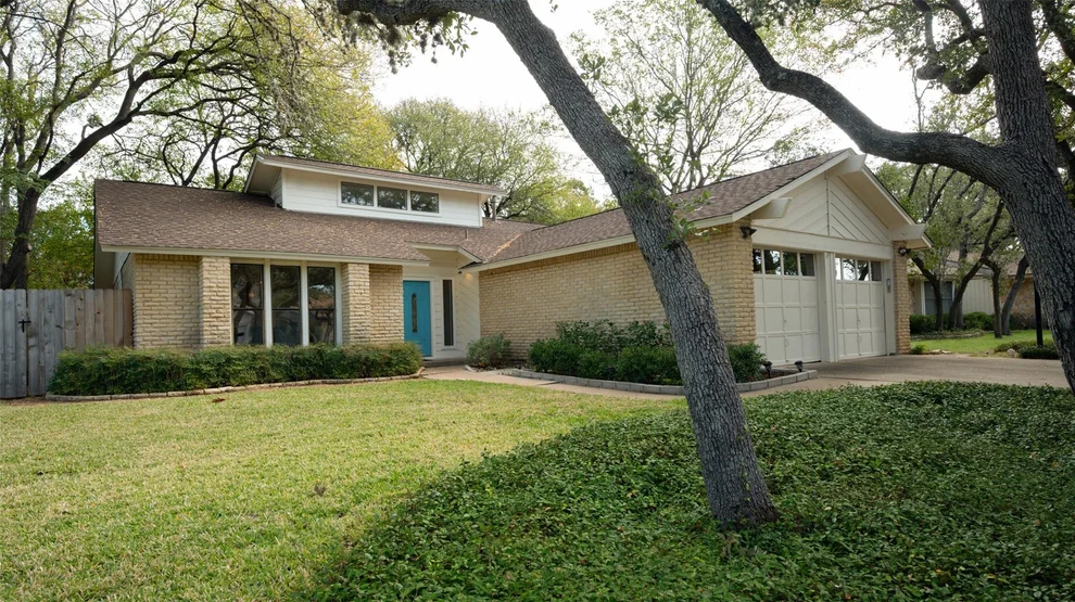 Unit for sale at 4191 Travis Country CIR, Austin, TX 78735