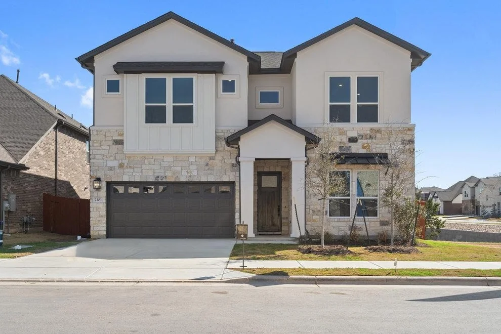Unit for sale at 1231 Robin TRL, Round Rock, TX 78681