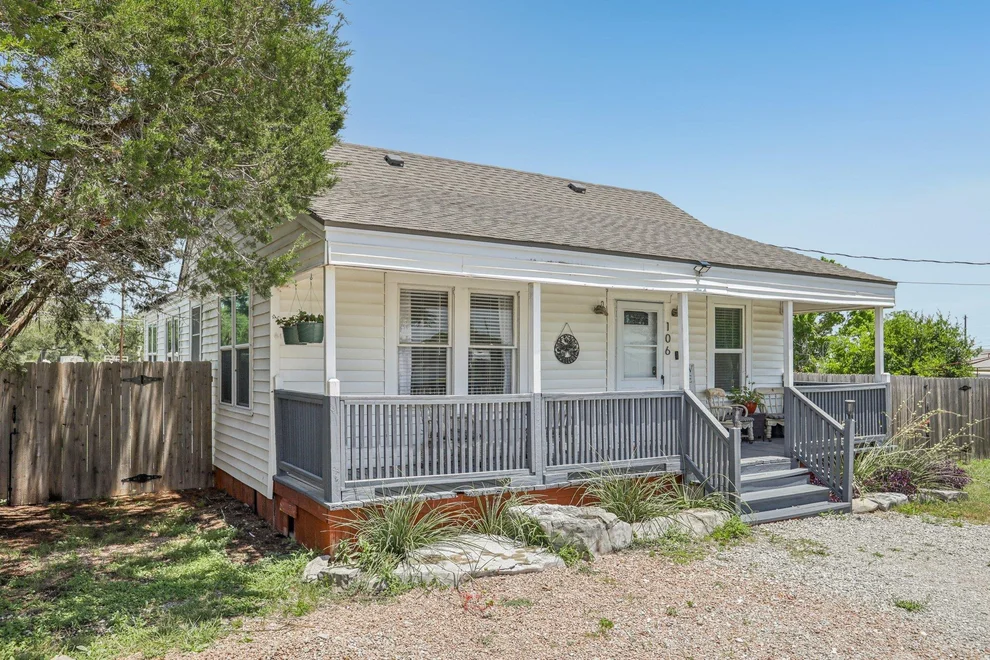Unit for sale at 106 County Road 425, Spicewood, TX 78669