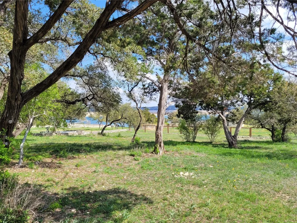 Unit for sale at 19910 Siesta Shores DR, Spicewood, TX 78669