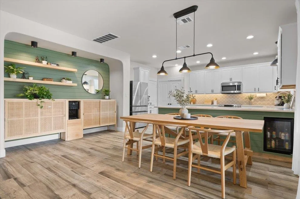 Unit for sale at 2106 Golden Arrow Ave, Cedar Park, TX 78613