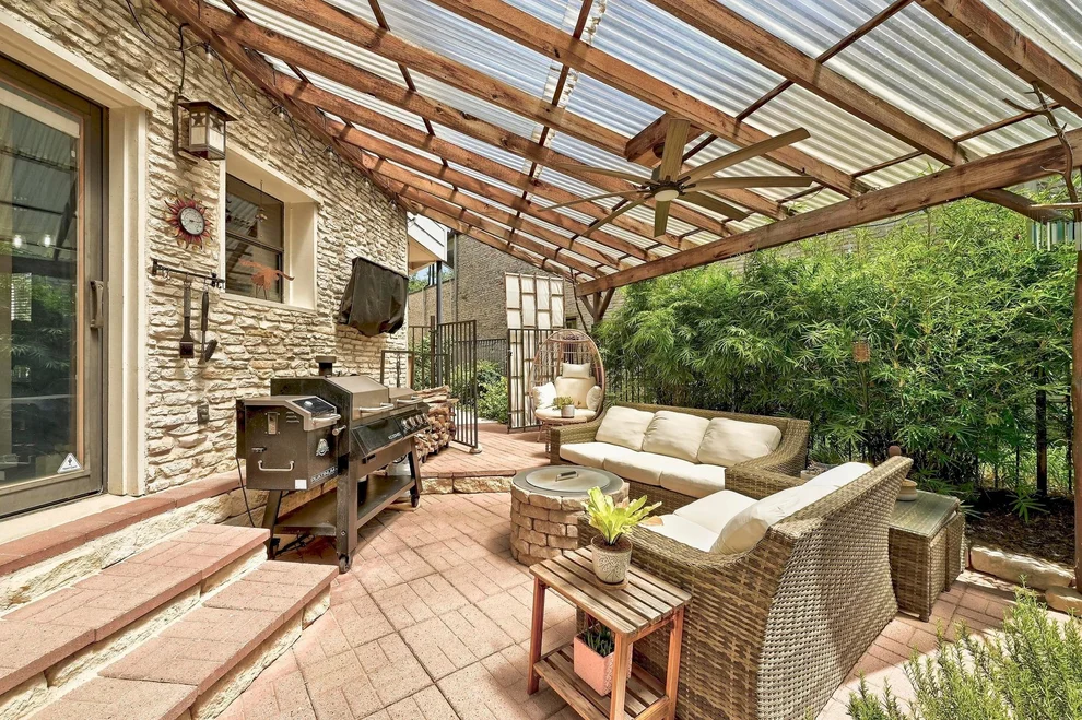 Unit for sale at 122 Acapulco DR, Lakeway, TX 78734