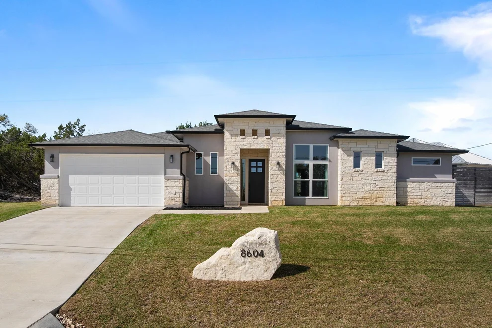 Unit for sale at 8604 Bar K Ranch RD, Lago Vista, TX 78645