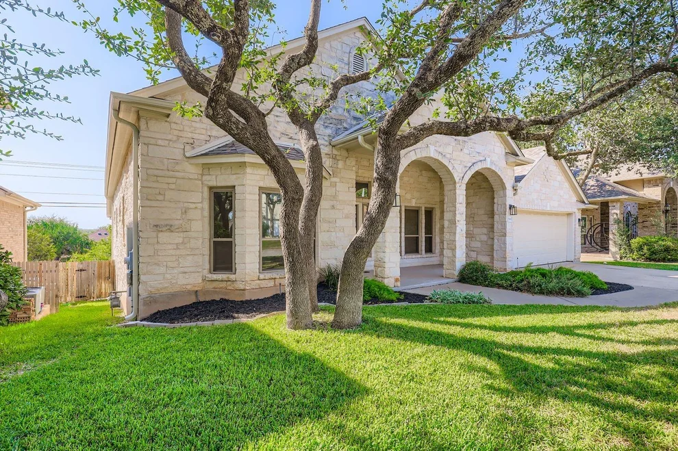 Unit for sale at 2909 Cashell Wood DR, Cedar Park, TX 78613