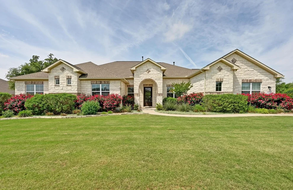 Unit for sale at 2721 Greatwood TRL, Leander, TX 78641