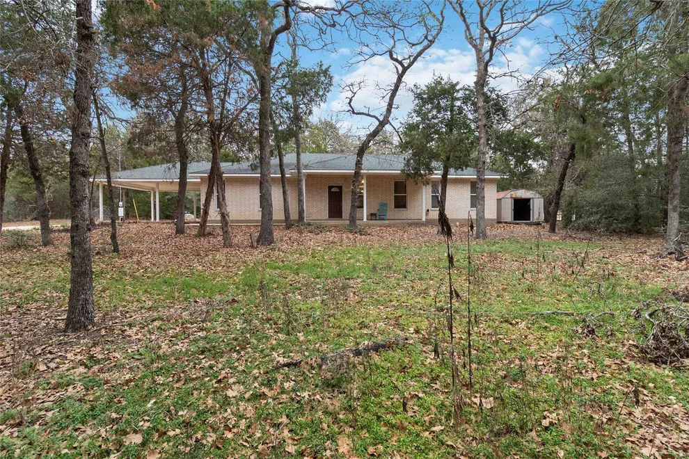 Unit for sale at 581 Highway 95 Highway S, Elgin, TX 78621