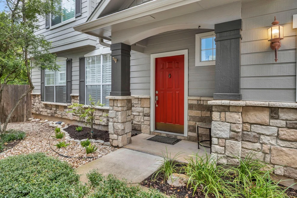 Unit for sale at 8518 Cahill DR, Austin, TX 78729