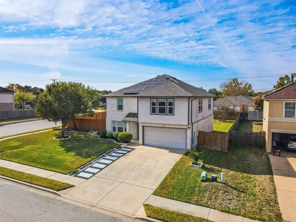 Unit for sale at 4300 Cisco Valley DR, Round Rock, TX 78664
