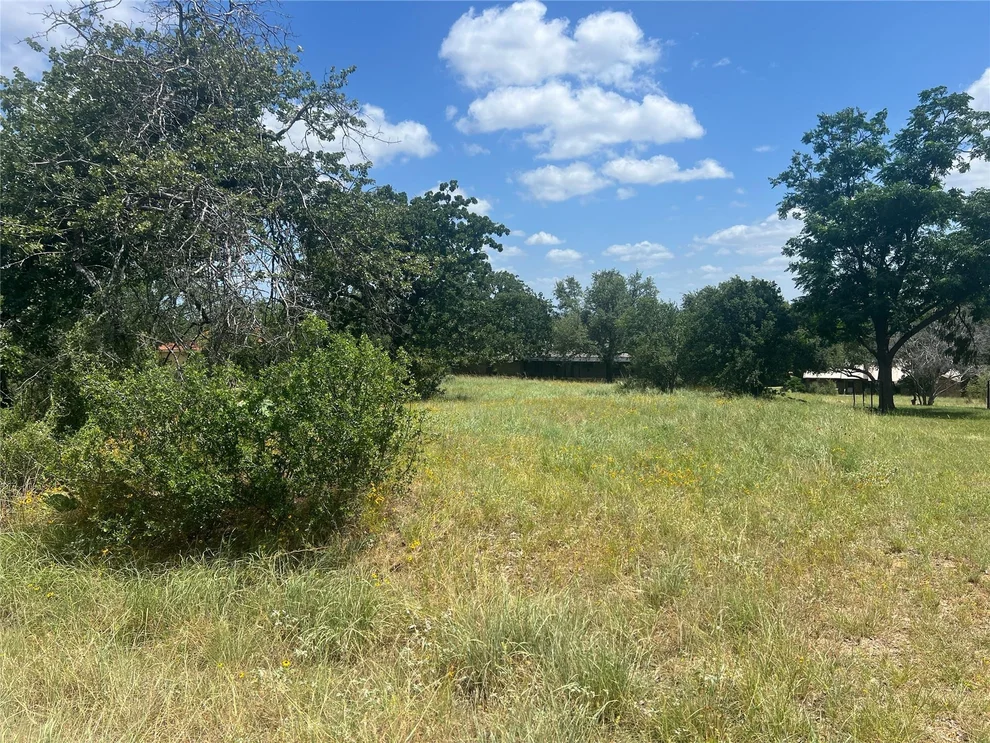 Unit for sale at 106 Comanche Agate, Horseshoe Bay, TX 78657