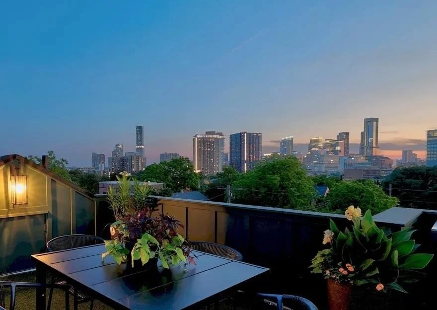 Unit for sale at 1007 E 15th ST, Austin, TX 78702