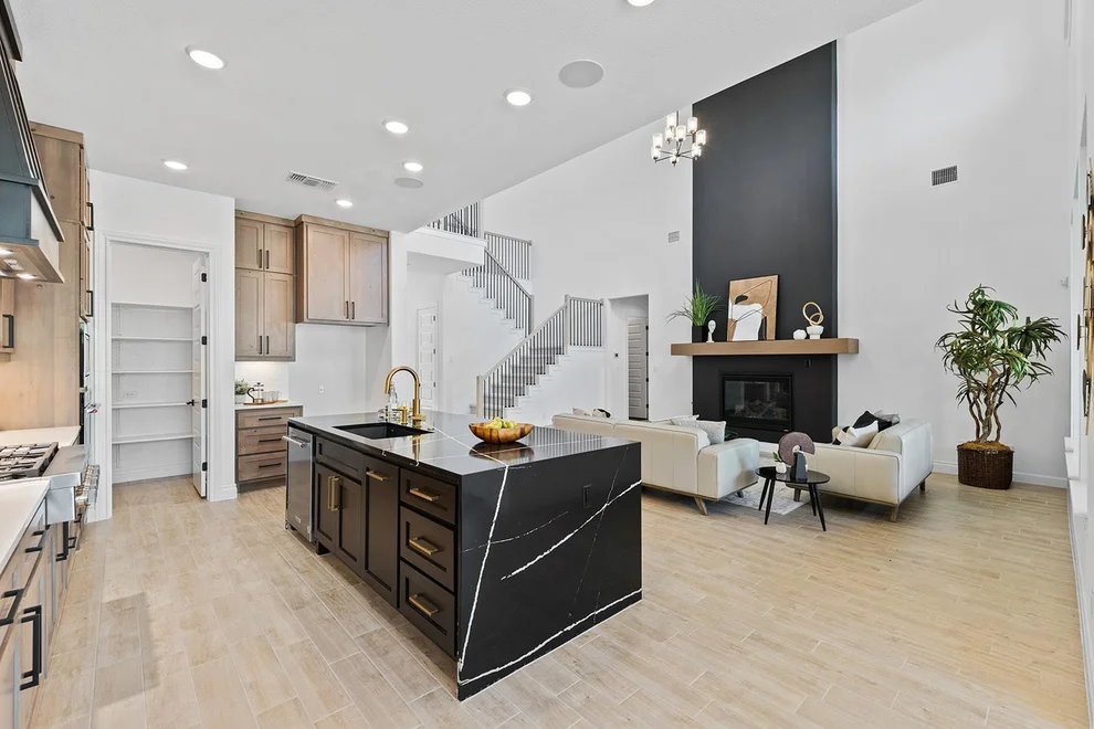 Unit for sale at 109 Strawberry LN, Georgetown, TX 78628