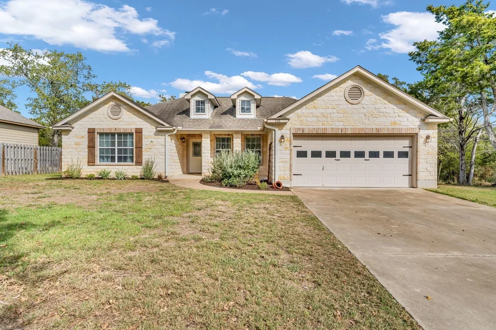 Unit for sale at 131 S Pohakea DR, Bastrop, TX 78602