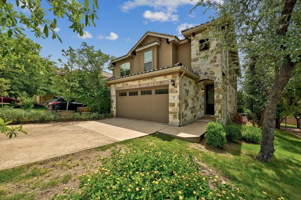 Unit for sale at 503 S Meadowlark ST, Lakeway, TX 78734