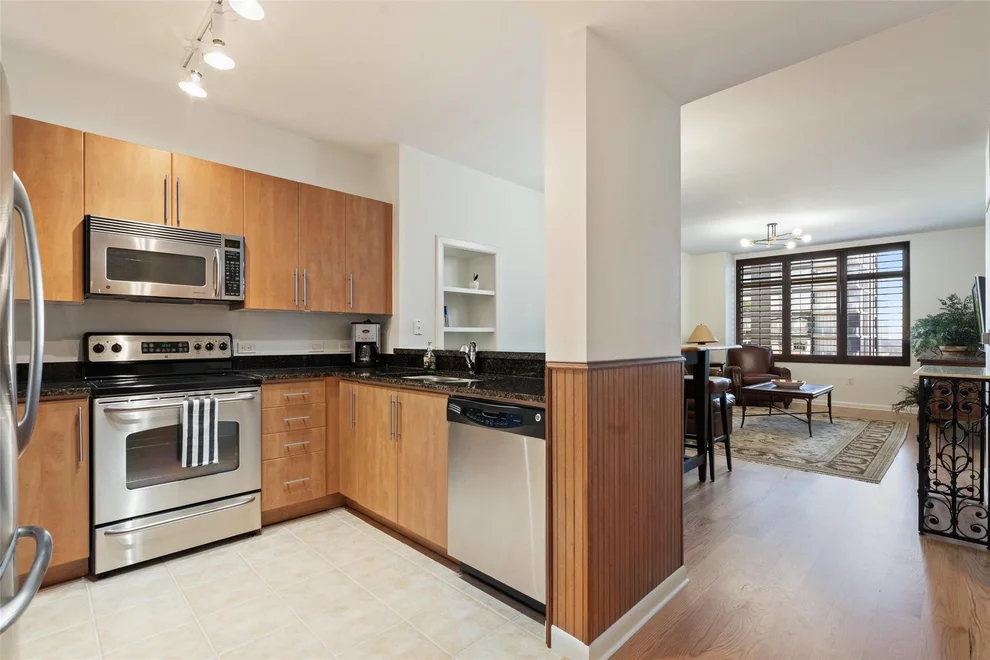 Unit for sale at 54 Rainey ST, Austin, TX 78701