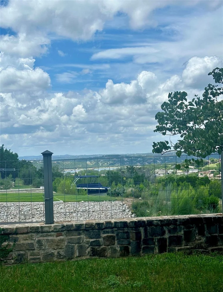 Unit for sale at 20000 Columbus LN, Lago Vista, TX 78645