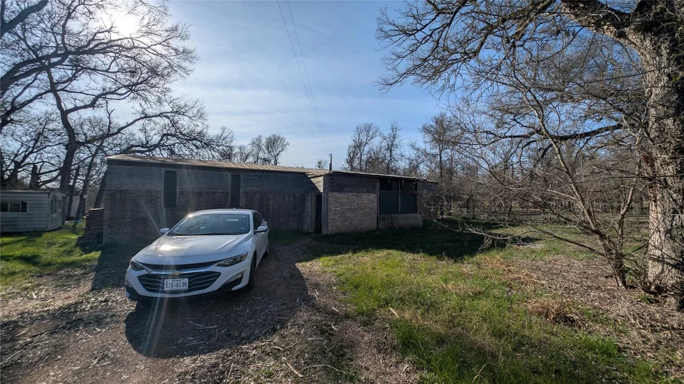 Unit for sale at 107 Patti CV N, Bastrop, TX 78602