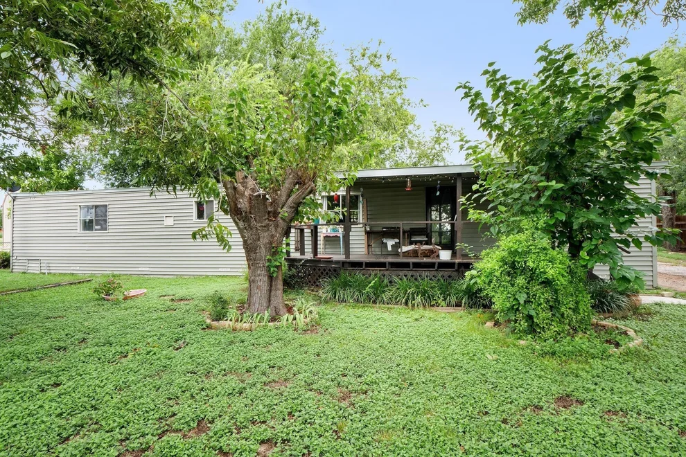 Unit for sale at 213 Taylor DR, Spicewood, TX 78669