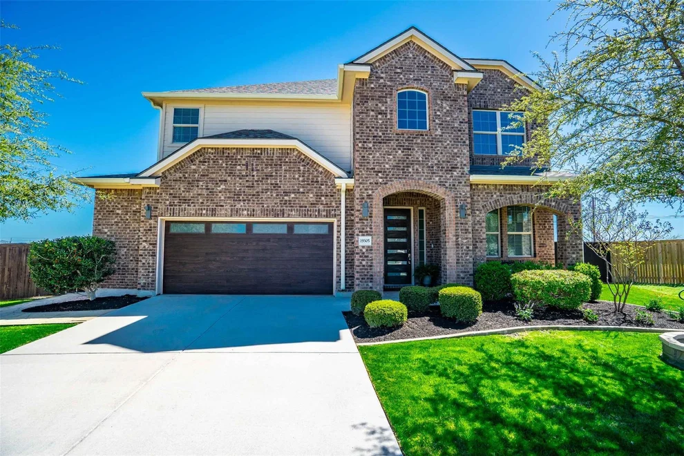 Unit for sale at 19305 Pilton DR, Pflugerville, TX 78660