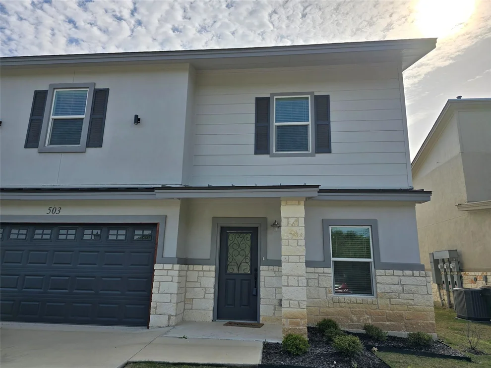 Unit for sale at 2105 Tiger TRL, Round Rock, TX 78665