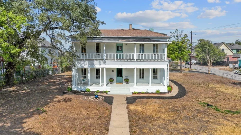 Unit for sale at 810 E 13th ST, Austin, TX 78702