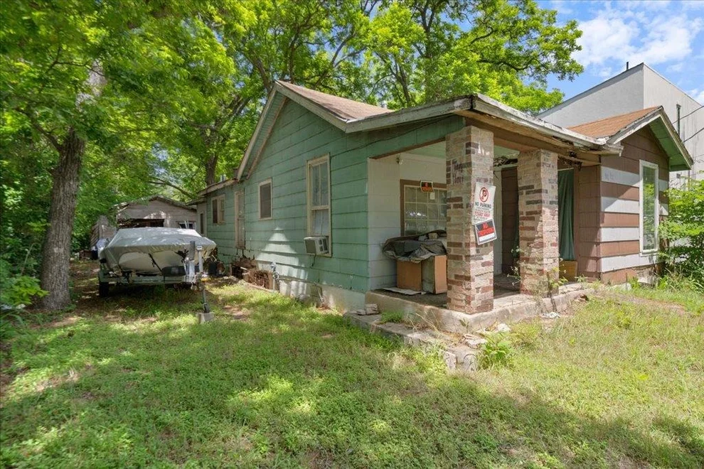 Unit for sale at 1114 Linden ST, Austin, TX 78702