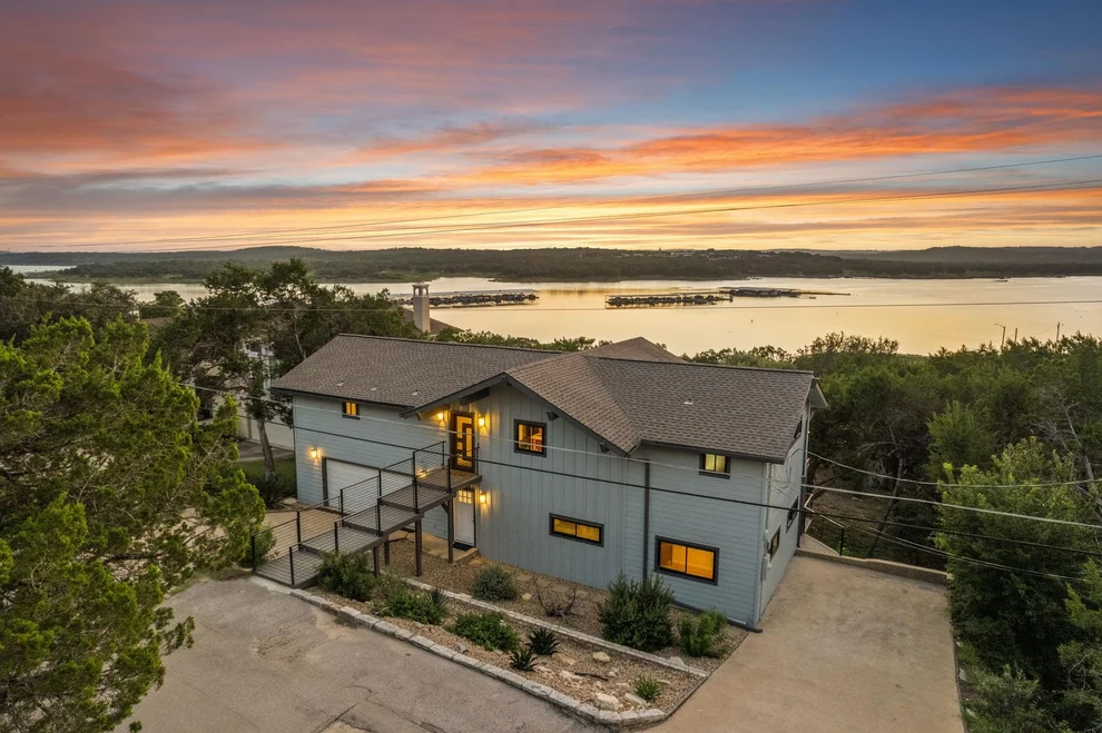 Unit for sale at 6300 Lakeshore DR, Lago Vista, TX 78645