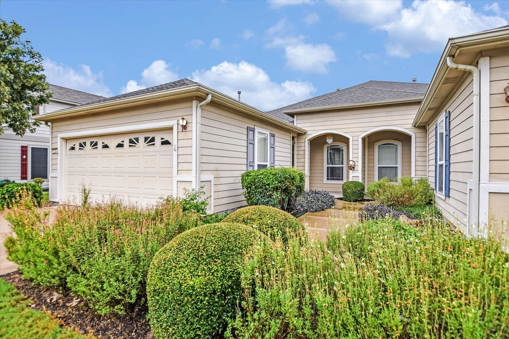Unit for sale at 125 Nassau CIR, Georgetown, TX 78633